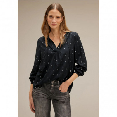 Blouse Street One